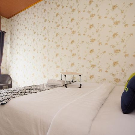 Urbanview Hotel JIB Bandar Lampung Bagian luar foto